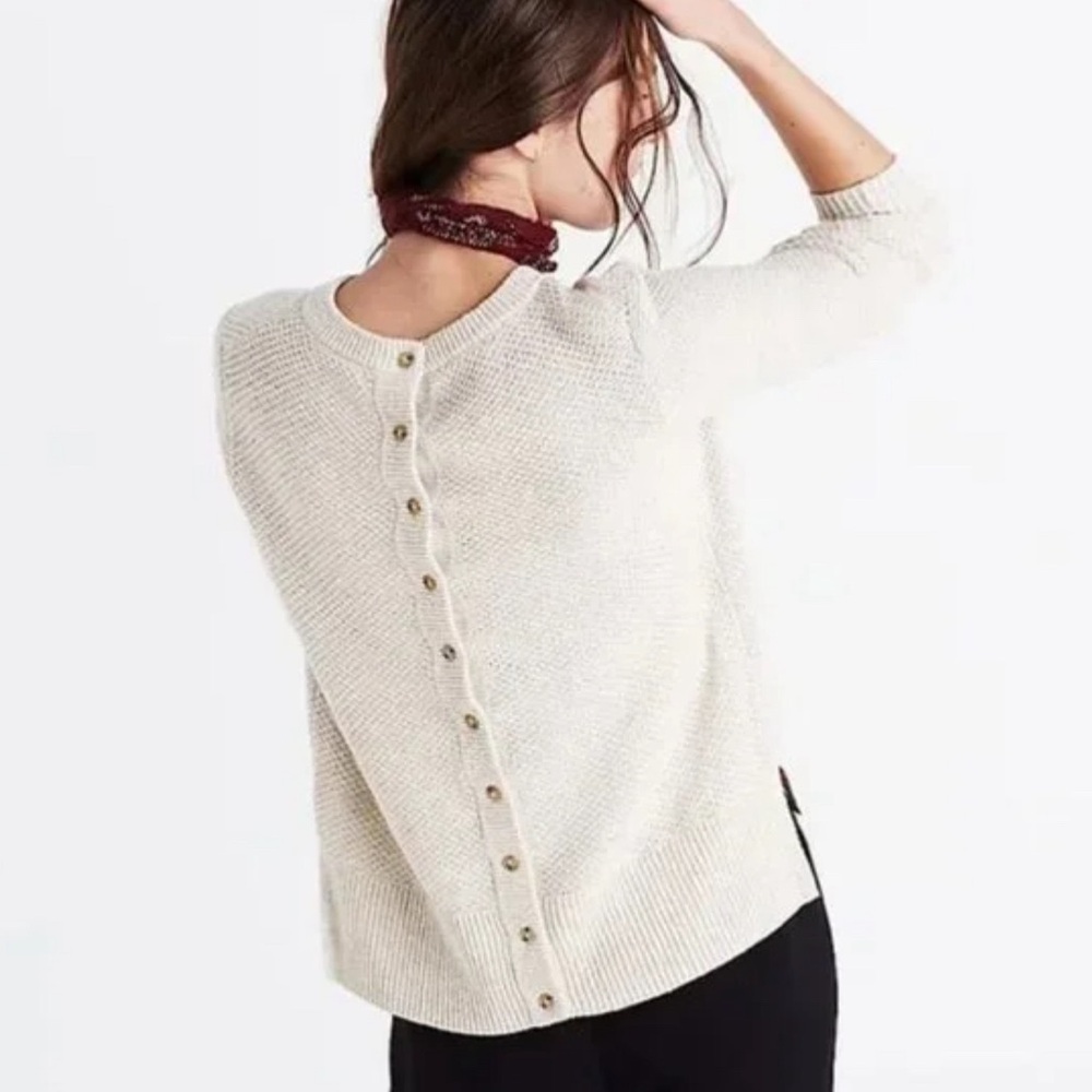Madewell Knit Backroad Button-Back Crew Neck Sweater in Oatmeal Size S